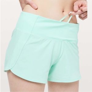 LIKE NEW Lululemon Run Times Short Size 4